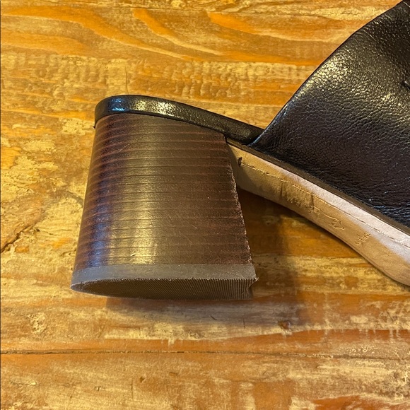 Tory Burch Black Perrine Mule (Women) Leather Slip-On Shoes - Picture 9 of 11